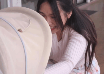 [หนังเต็มเรื่อง] 003H0825 C เจ็บขนาดไหน เจอสามีกับผู้หญิงมาซื้อแหวนเพชร เธอจึงตัดสินใจทำแบบนี้