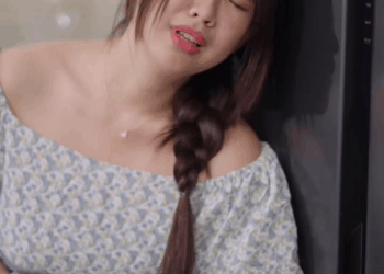 [หนังเต็มเรื่อง] 025H0825 C เศรษฐีสอนบทเรียนให้กับสาวโลภมากคนนี้ จนเธอต้องเริ่มคิดใหม่