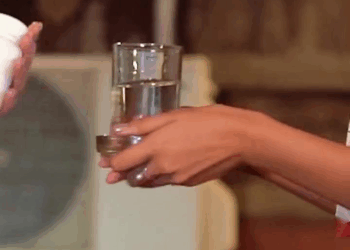 [หนังเต็มเรื่อง] 133H0825 E ความรักระหว่างสาวใช้กับคุณผู้ชาย มีแค่ในนิยายเท่านั้นแหละ