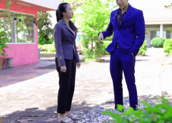 [หนังเต็มเรื่อง] 149H0825 E ท่านประธานหลงรักแม่บ้าน มีแค่ในละครเท่านั้นแหละ