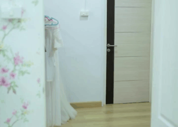 [หนังเต็มเรื่อง] 151H0825 E ทำไมเด็กคนนี้ถึงลอยน้ำมา แล้วยังมีเงินมาด้วย หรือว่านี่จะเป็นกับดักอะไรสักอย่าง จบ