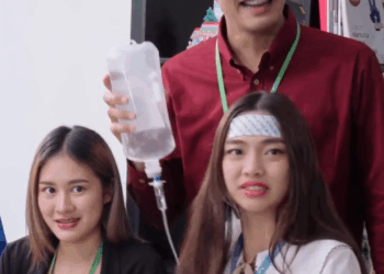 [หนังเต็มเรื่อง] 043H0825 C ให้พนักงานใส่แพมเพิสทำงาน