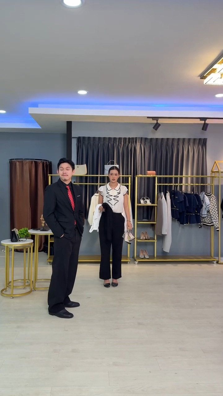 [หนังเต็มเรื่อง] 290H0825 G หญิงสาวแอบไปขโมยเสื้อผ้าสุดท้ายกลับตัวเปล่า