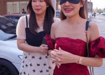 [หนังเต็มเรื่อง] 173H0815 C ซื้อรถเบนซ์มาเซอร์ไพรส์แฟน แต่แฟนดันเผยธาตุแท้ก่อน อดได้รถเบนซ์เลย