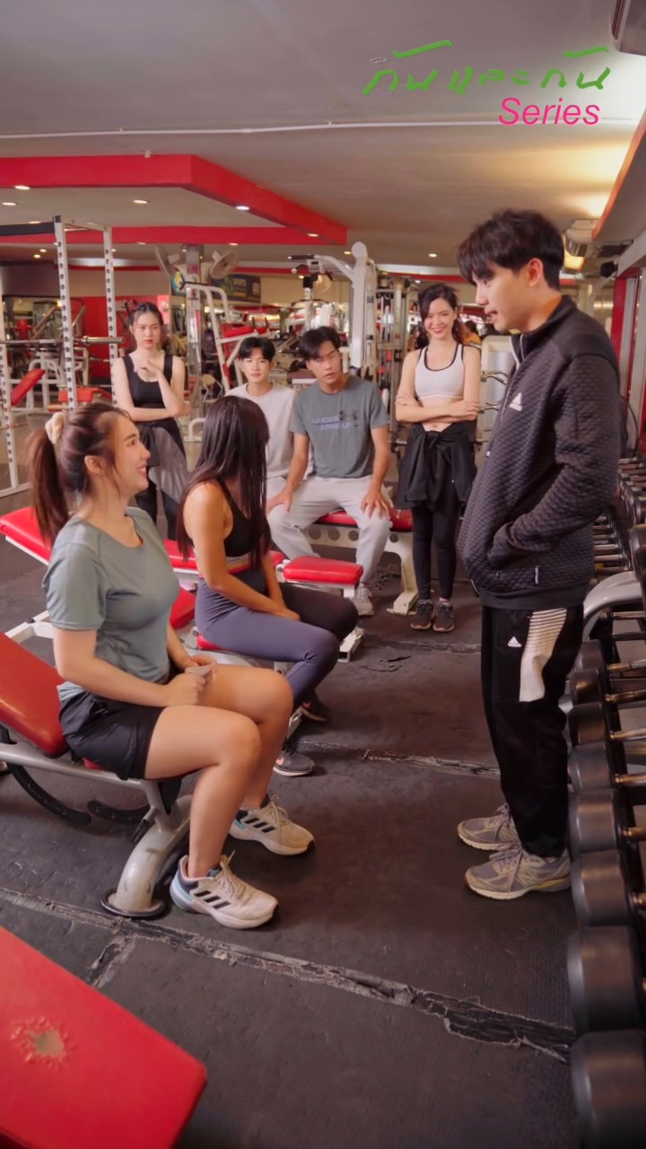 [หนังเต็มเรื่อง] 174H0815 C ตกใจกันทั้งยิม เมื่อโคชท้าแม่บ้านยกเวท แต่สิ่งที่เกิดขึ้นคือ