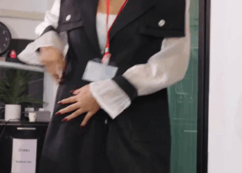 [หนังเต็มเรื่อง] 182H0815 C ท่านประธานทำไมถึงรับคนตาบอดเข้าทำงาน เขาคือใคร