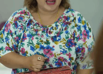 [หนังเต็มเรื่อง] 269H0825 G รักแม่เกินไป จนลืมแคร์คนข้างใจ