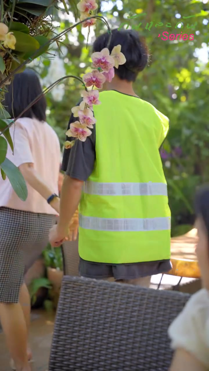 [หนังเต็มเรื่อง] 259H0815 C ลูกคุณหนูคบกับคนเก็บขยะ เพราะเหตุผลสิ่งนี้