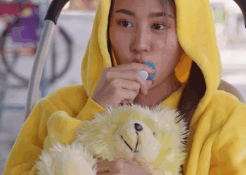 [หนังเต็มเรื่อง] 196H0815 C ปลอมตัวเป็นเด็กทารก เพื่อเรียกร้องความสงสารเอาเธอไปเลี้ยง