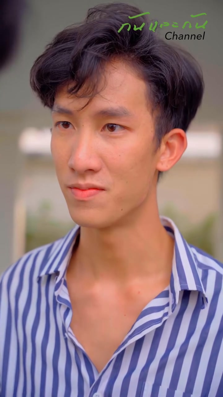 [หนังเต็มเรื่อง] 253H0815 C ลูกในท้องมีพ่อ2คน อีกคนเป็นคนรวย อีกคนเป็นคนบ้านนอก