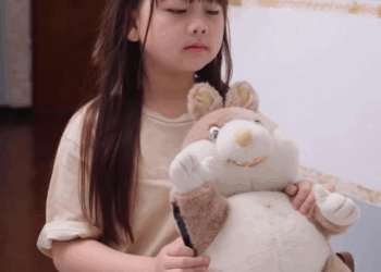 [หนังเต็มเรื่อง] 239H0815 C มาทวงหนี้ลูกหนี้ แต่กลันเผลอตัวไปชอบลูก