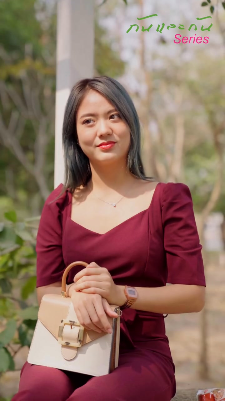 [หนังเต็มเรื่อง] 238H0815 C มันมีอะไรในบางอย่างในขนมปังชิ้นนั้น