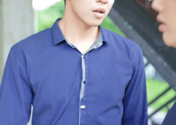 [หนังเต็มเรื่อง] 194H0825 E สาวน้อยเกี่ยวกุญแจเพื่อหนีจากแม่เลี้ยง เรื่องทั้งหมดนี้มียายอยู่เบื้องหลัง