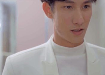 [หนังเต็มเรื่อง] 047H0815 C เธอตกน้ำเพราะรับช่อดอกไม้ ทำให้เธอต้องพบรักแท้