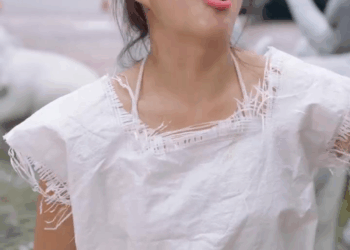 [หนังเต็มเรื่อง] 076H0815 C เวทมนต์ของเงิน10บาท เปลี่ยนชีวิตเธอไปทั้งชีวิต ดูให้จบ