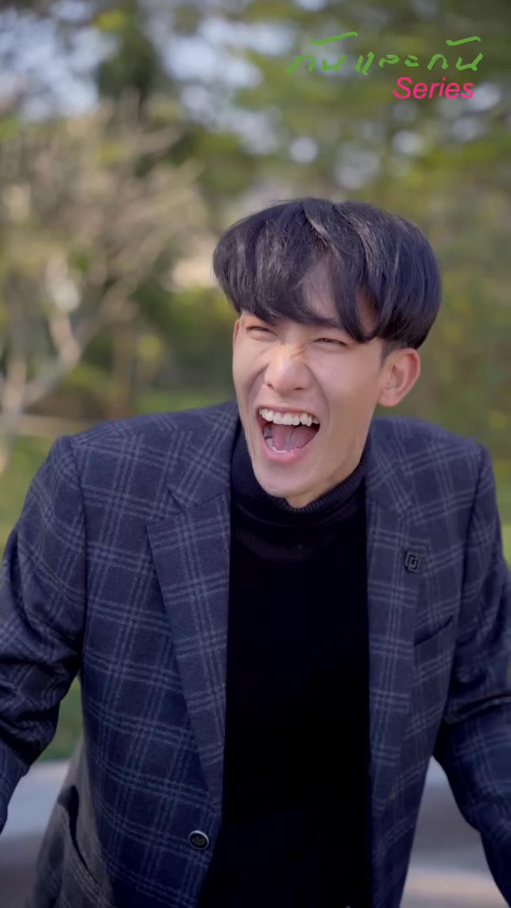 [หนังเต็มเรื่อง] 224H0815 C พวกเธอไม่รู้ตัว ชายที่อยู่กับพวกเขาคืออาชญากร