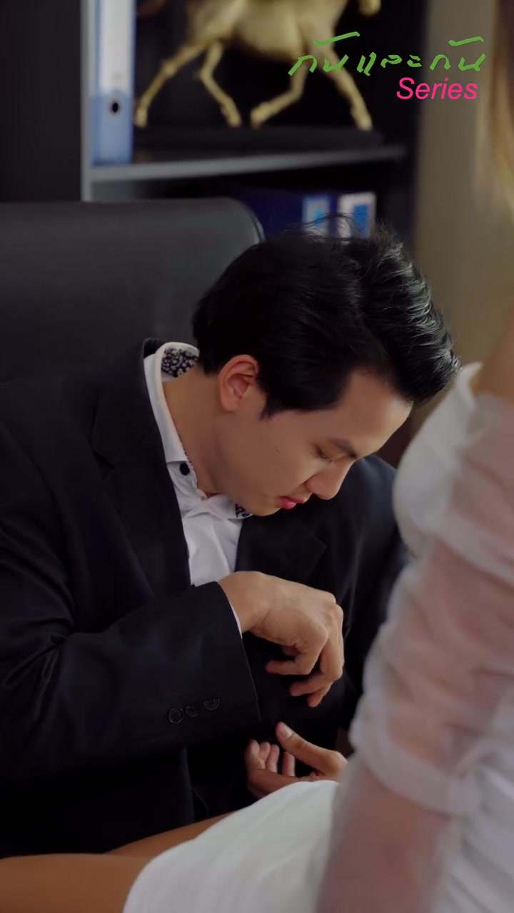 [หนังเต็มเรื่อง] 204H0815 C ผัวพิกาsขายส้ม กับ ผู้หญิงไม่รู้จัก