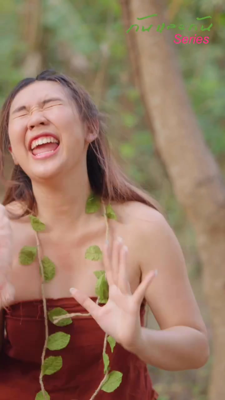 [หนังเต็มเรื่อง] 097H0825 C หนุ่มคนเมืองพบรักกับคนป่า ความรักของพวกเขาจะเป็นยังไง