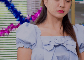 [หนังเต็มเรื่อง] 086H0825 C ลูกเลี้ยงกับลูกจริง แม่จะลำเอียงรักใครมากกว่ากัน ตอนจบซึ้งมาก