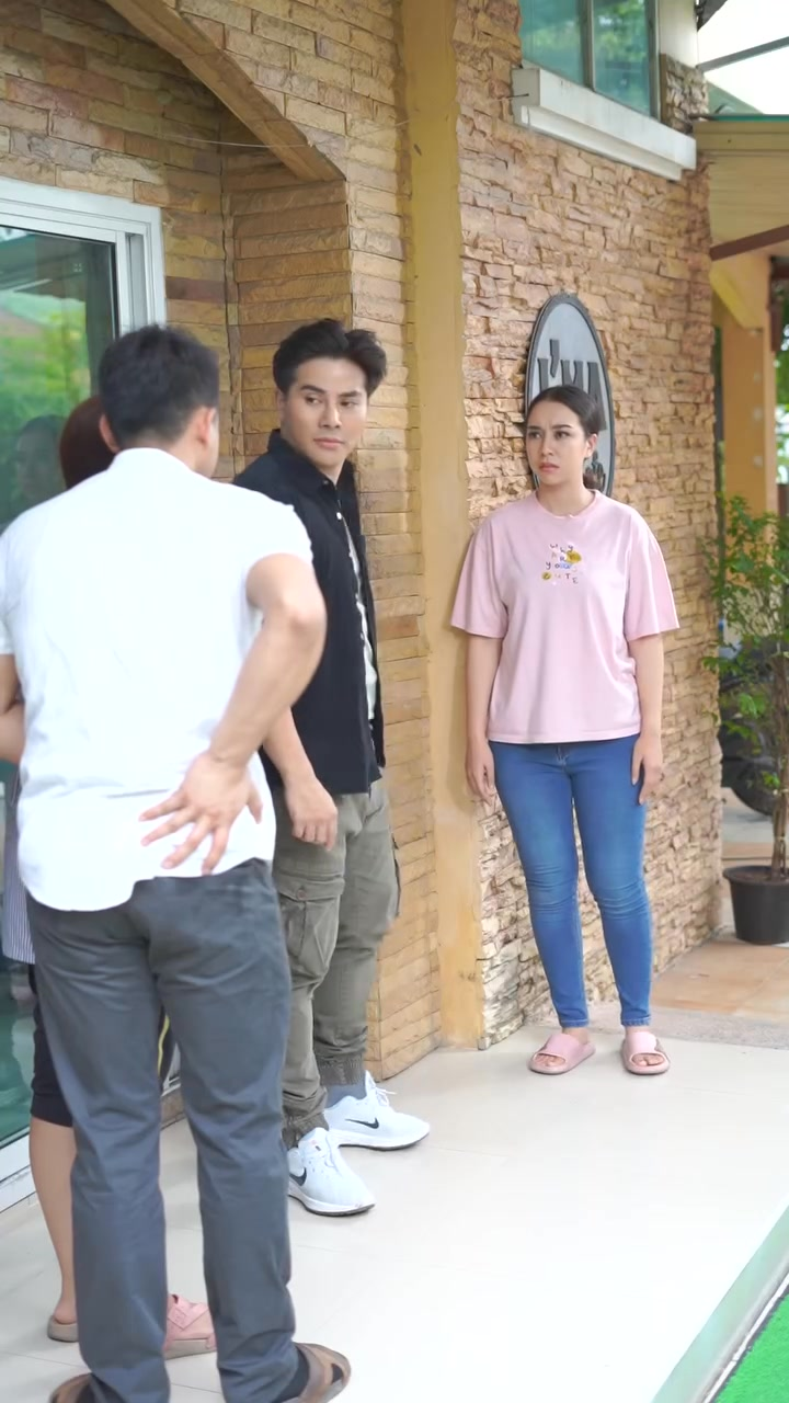 [หนังเต็มเรื่อง] 338H0825 H คนไม่เคยทำงาน ไม่รู้หรอกว่ามันเหนื่อยแค่ไหน