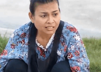 [หนังเต็มเรื่อง] 077H0926 B พนักงานหัวใส แอบขายไข่ปิ้งในออฟฟิศ