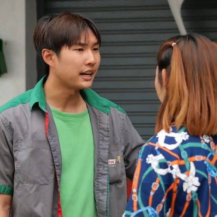 [หนังเต็มเรื่อง] 079H0926 B มอไซค์พังๆ หาตังได้เป็นล้าน