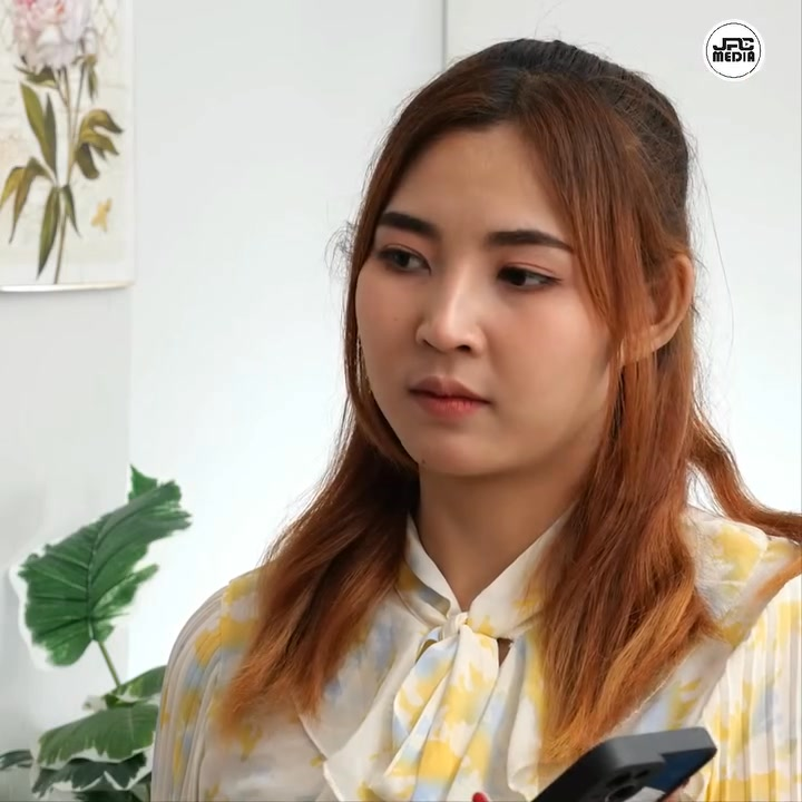 [หนังเต็มเรื่อง] 082H0926 B มีแค่ร้อย อวดเป็นล้าน