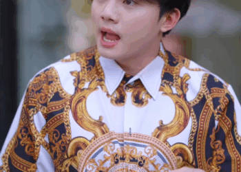 [หนังเต็มเรื่อง] 103H0926 C เด็กเสริฟถูกบังคับให้ใส่สายเดี่ยว จนเธอต้องตัดสินใจลาออก