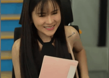 [หนังเต็มเรื่อง] 603H0926 X แก้เผ็ดหัวหน้าจอมอำนาจ สาวออฟฟิศ ตลก