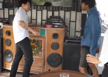 [หนังเต็มเรื่อง] 016H0926 B เพื่อนกัน ต้องใช้เงินด้วยหรอ