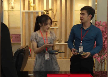 [หนังเต็มเรื่อง] 735H0926 X สามีใหม่แม่ คือแฟนฉันในอนาคต ตลก สาวออฟฟิศ