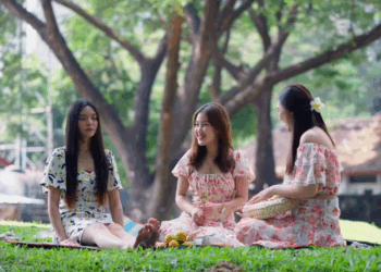 [หนังเต็มเรื่อง] 141H0926 C เพื่อนสนิทคิดแย่สามีเพื่อน แต่เค้าไหวตัวทัน และนี่คือสิ่งที่เค้าตัดสินใจทำ