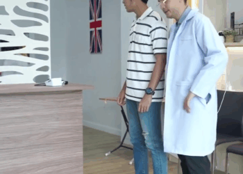 [หนังเต็มเรื่อง] 493H0926 T หมอปากดี