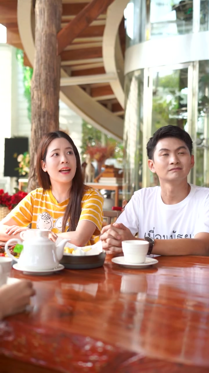 [หนังเต็มเรื่อง] 490H0926 T สังคมคนรวยที่คนอย่างแกไม่มีวันเข้าใจ