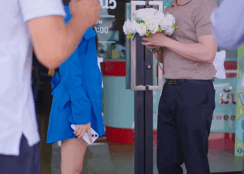 [หนังเต็มเรื่อง] 162H0926 C เศรษฐีปกปิดฐานะตัวเองเพื่อคบกับแฟนสาว และเธอต้องเสียใจกับสิ่งที่เธอทำไปตลอดชีวิต