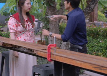 [หนังเต็มเรื่อง] 206H0926 C ใช้แฝดน้องสาวเป็นไม้กันหมา แล้วเสียงเองทุกครั้งที่ได้ผลประโยชน์