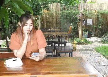 [หนังเต็มเรื่อง] 026H0926 B แก่ป่านนี้แล้วยังมาเป็นเด็กเสริฟอีกหรอ