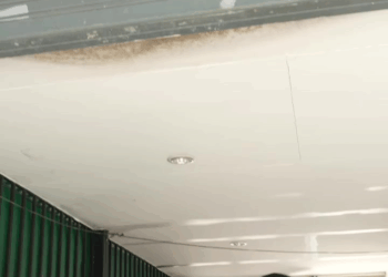 [หนังเต็มเรื่อง] 028H0926 B แกล้งทำเงินหล่นไว้ ลองใจแม่ค้า