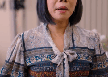 [หนังเต็มเรื่อง] 236H0926 C มันจะมีพนักงานประเภทนึง ชอบพูดจาประชดประชันลูกค้า เป็นอะไรมากเปล่า