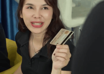 [หนังเต็มเรื่อง] 309H0926 G แก๊งค์นี้นิสัยไม่ดีทั้งบ้าน ต้องโดนจัดการซะให้เข็ด