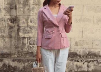 [หนังเต็มเรื่อง] 319H0926 G แม่บ้านพาหลานมาที่ทำงาน แต่หลานไม่ได้น่ารักสําหรับทุกคน