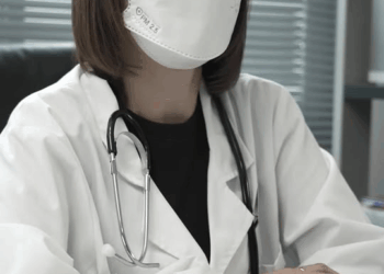 [หนังเต็มเรื่อง] 095H1016 Y แค่ท้องอย่ามาทำเป็นไอคิวต่ำได้ไหม