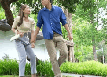 [หนังเต็มเรื่อง] 100H1016 Y เราหย่ากัน บ้านผมให้คุณ ผมเอาแค่รถ