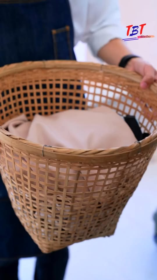 [หนังเต็มเรื่อง] 454H1016 Y กล่าวหาว่าคนอื่น ขโมย บุกไปค้นบ้านเขา แต่รู้ไหมว่า นั้นบ้านประธานบริษั