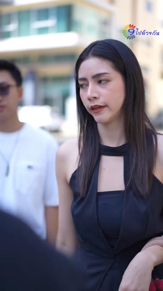 [หนังเต็มเรื่อง] 533H1016 Y ผู้หญิงหน้าเงิน