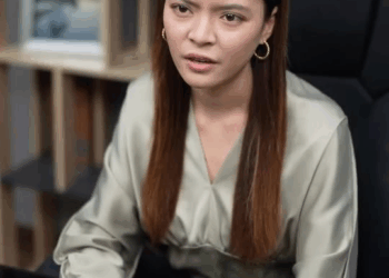 [หนังเต็มเรื่อง] 580H1016 Y แอนต้องเป็นหนอนบ่อนไส้บริษัทเราแน่ๆ