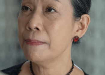 [หนังเต็มเรื่อง] 153H1016 Y ดูแต่งเนื้อแต่งตัวซิ เหมือนแม่บ้านเข้าไปทุกที่ล่ะ ไม่เหมือนสะใภ้บ้านอื่นเลย