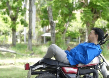 [หนังเต็มเรื่อง] 161H1016 Y ฉันมาเพื่อขายนำ้มันสองขวด