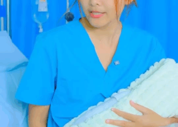 [หนังเต็มเรื่อง] 652H1016 Q เอาเงินไปแล้วเอาลูกมาให้ฉันเลี้ยง