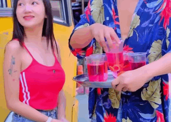 [หนังเต็มเรื่อง] 675H1016 Q ขโมยทองใส่ในน้ำพ่อค้า